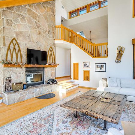 Wilmington Retreat With Deck, Lake Views And Game Room Exterior foto